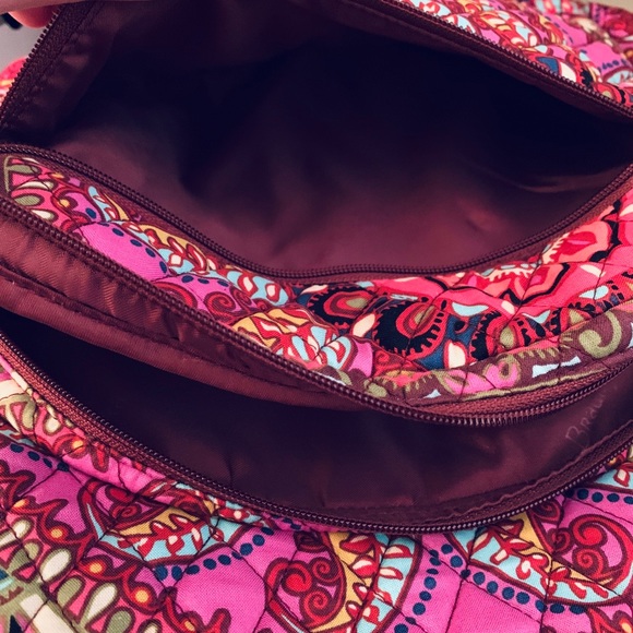 NWT VERA BRADLEY ESSENTIAL BACKPACK - Picture 7 of 8